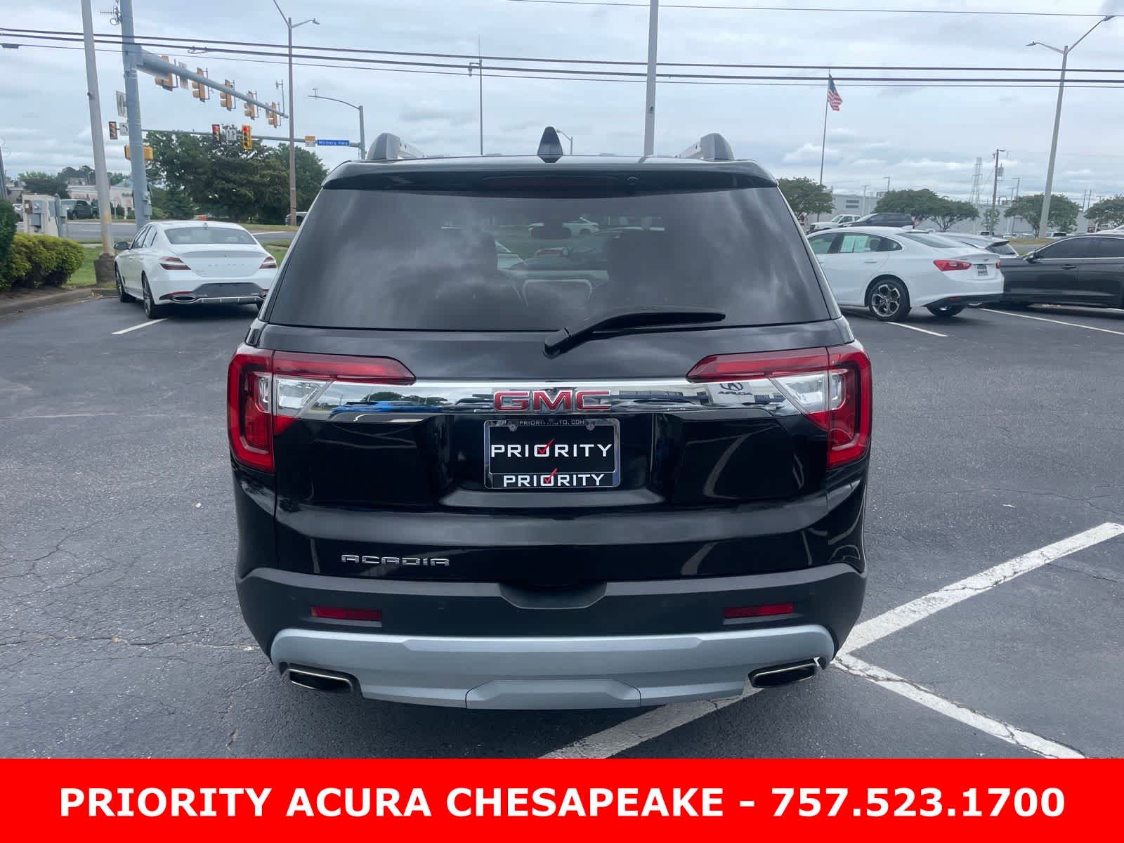 Thumbnail: 2023 GMC Acadia - 4