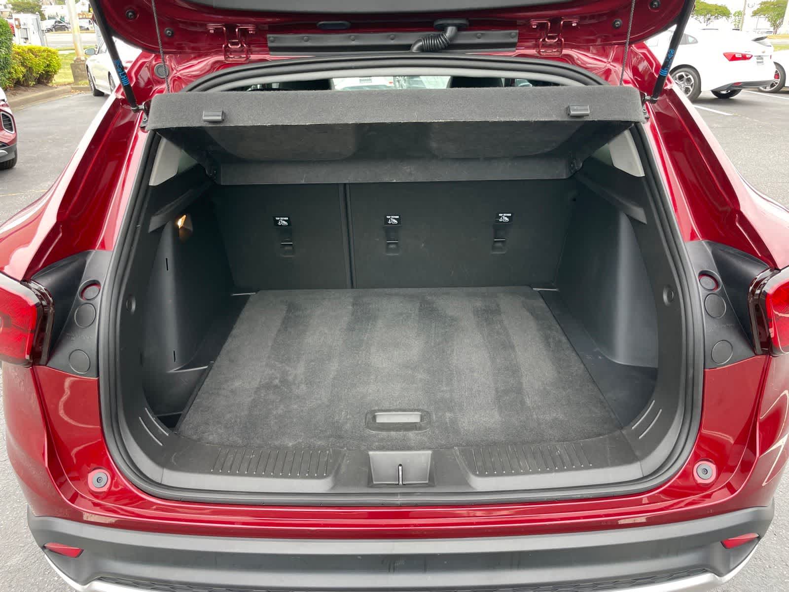 Thumbnail: 2025 Chevrolet Trax - 22