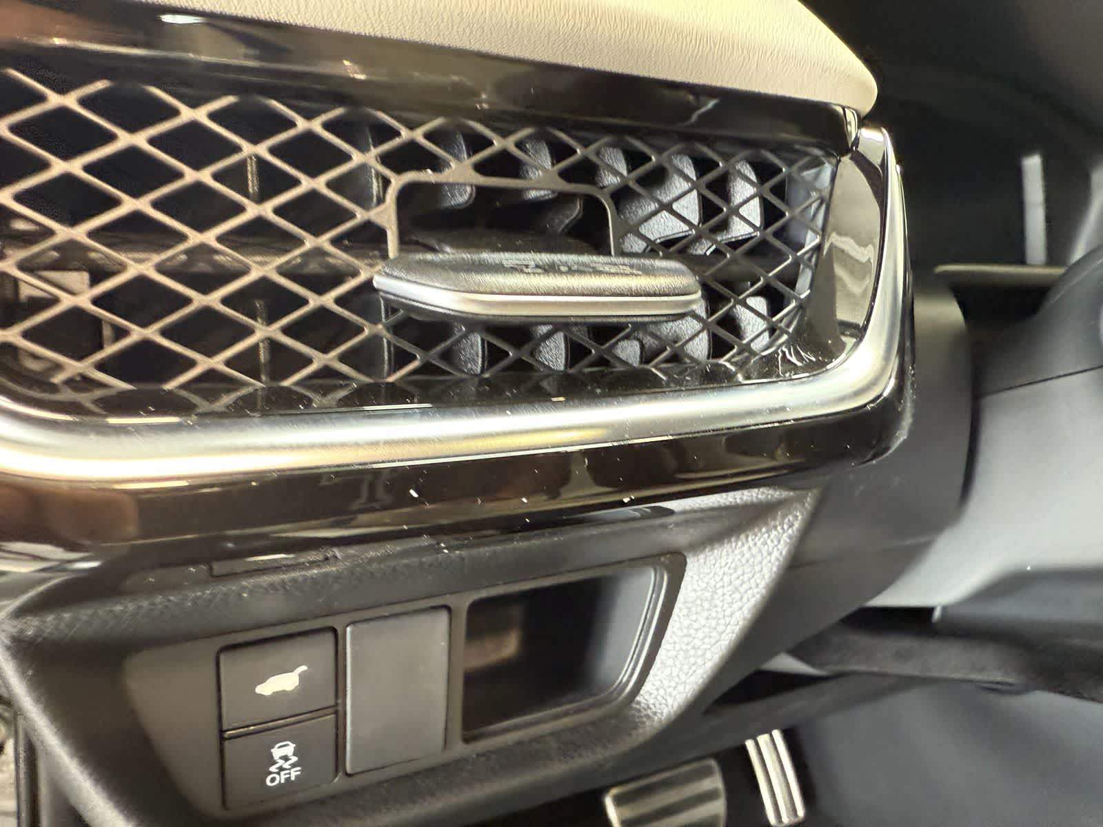 Thumbnail: 2025 Acura ADX - 20