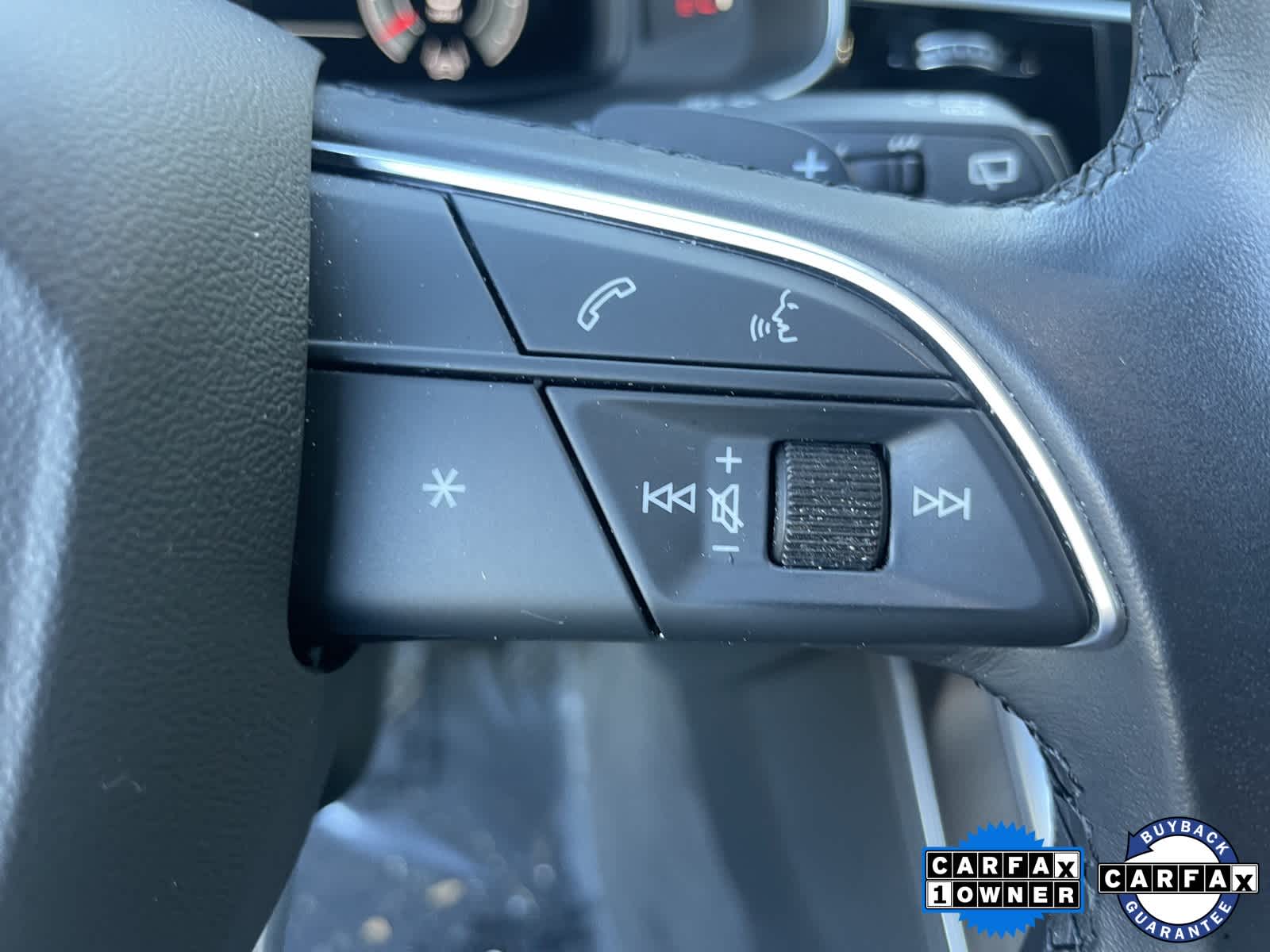 Thumbnail: 2021 Audi Q7 - 15