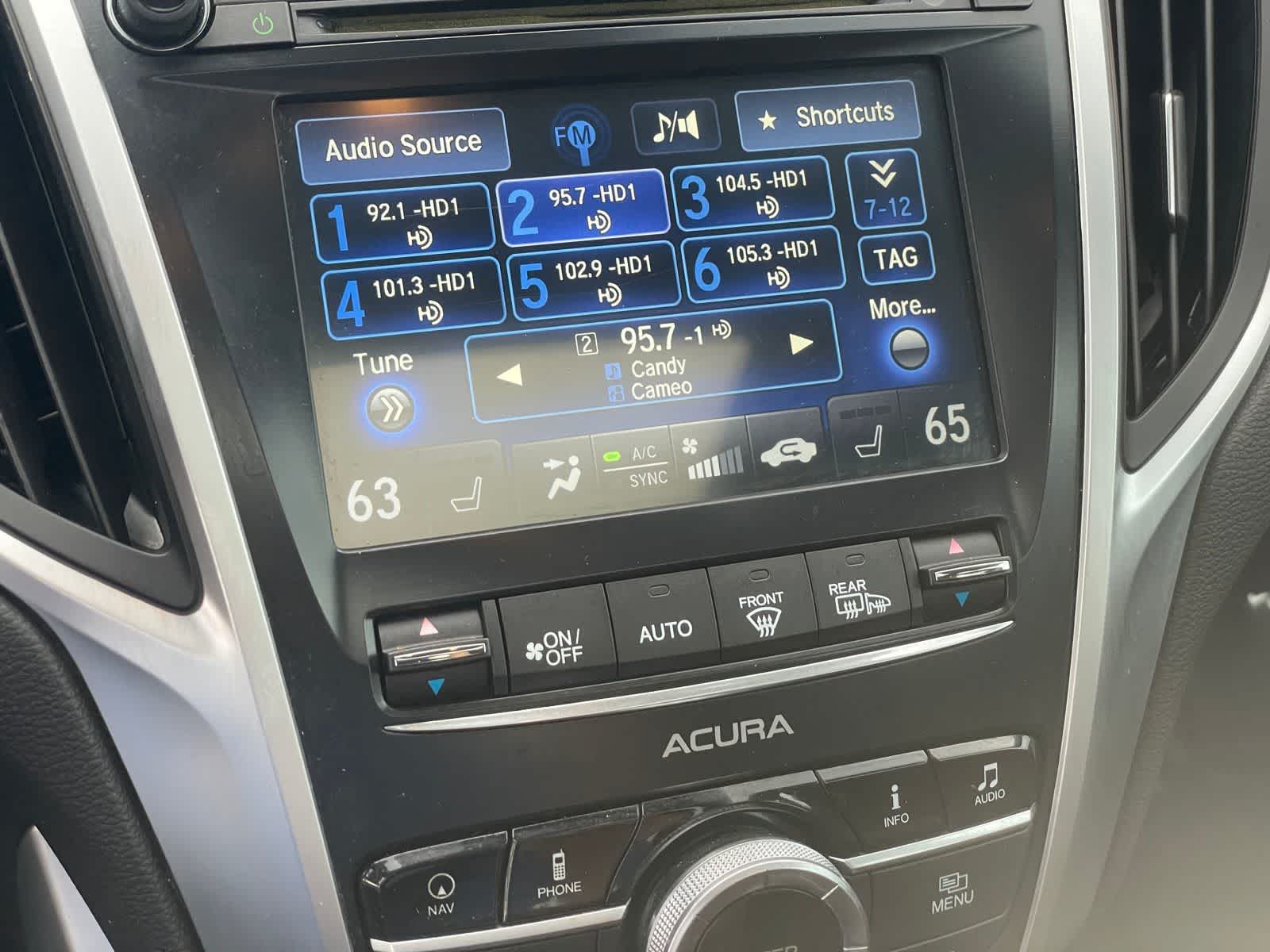 Thumbnail: 2015 Acura TLX - 18