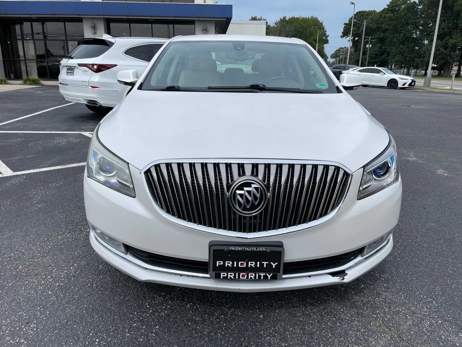 Thumbnail: 2015 Buick LaCrosse - 8