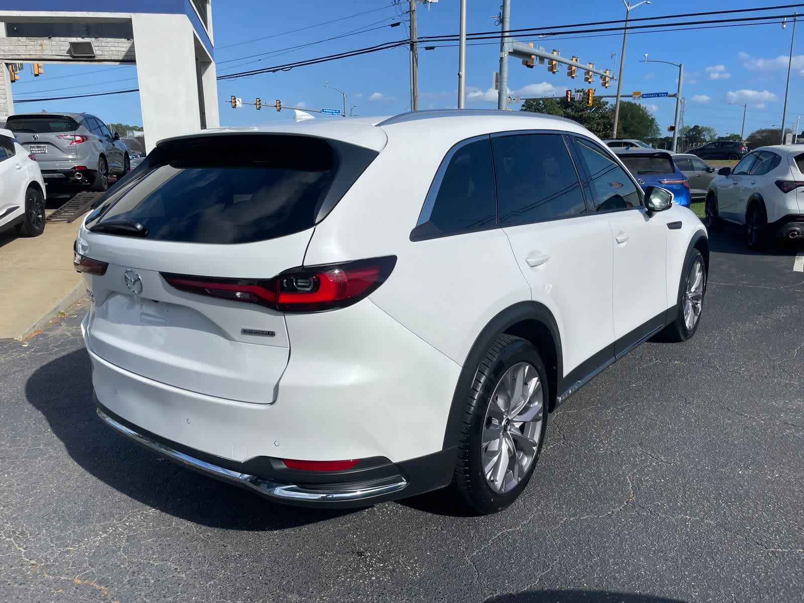 Thumbnail: 2024 Mazda CX-90 - 5