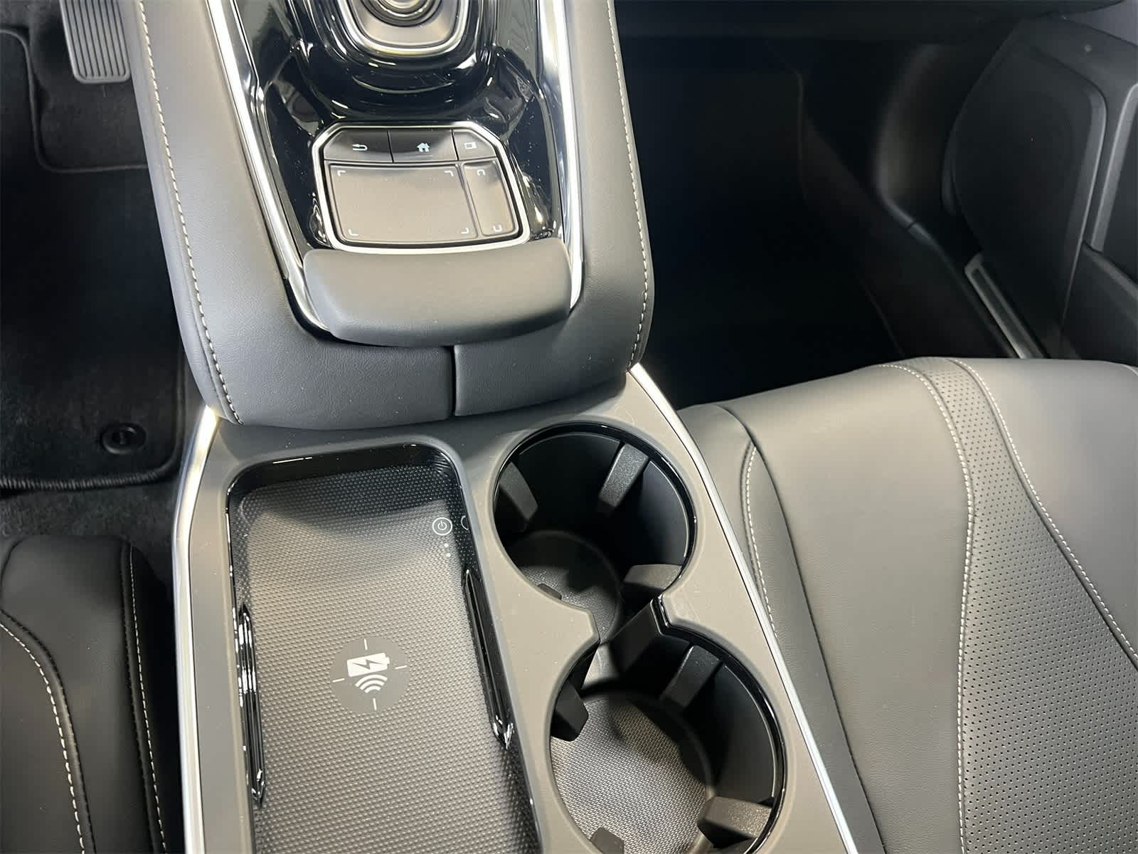 Thumbnail: 2026 Acura RDX - 23