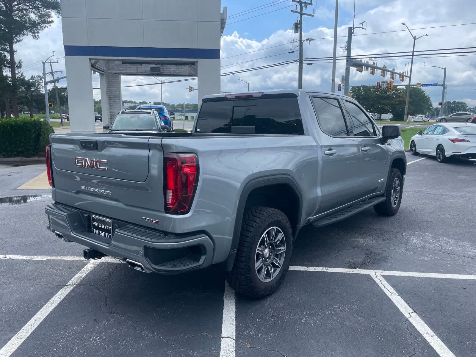 Thumbnail: 2024 GMC Sierra 1500 - 5