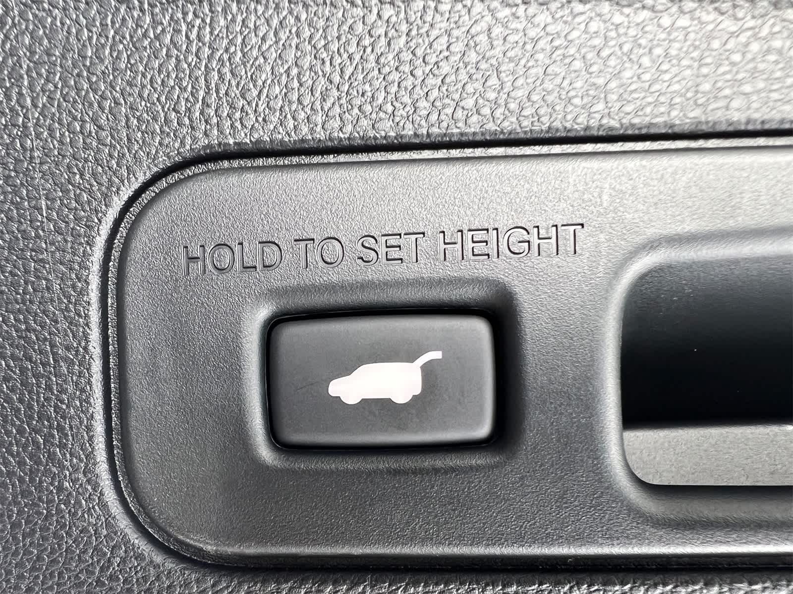 Thumbnail: 2026 Acura MDX - 37