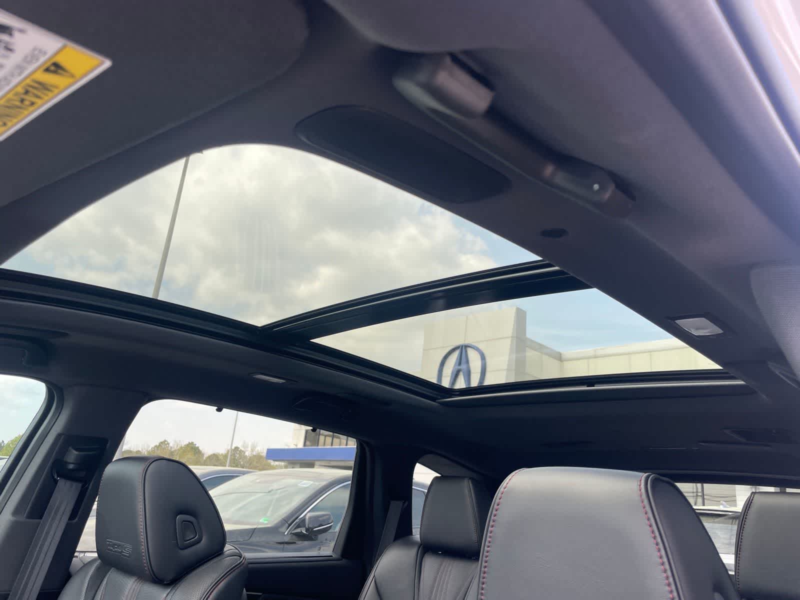 Thumbnail: 2025 Acura MDX - 19