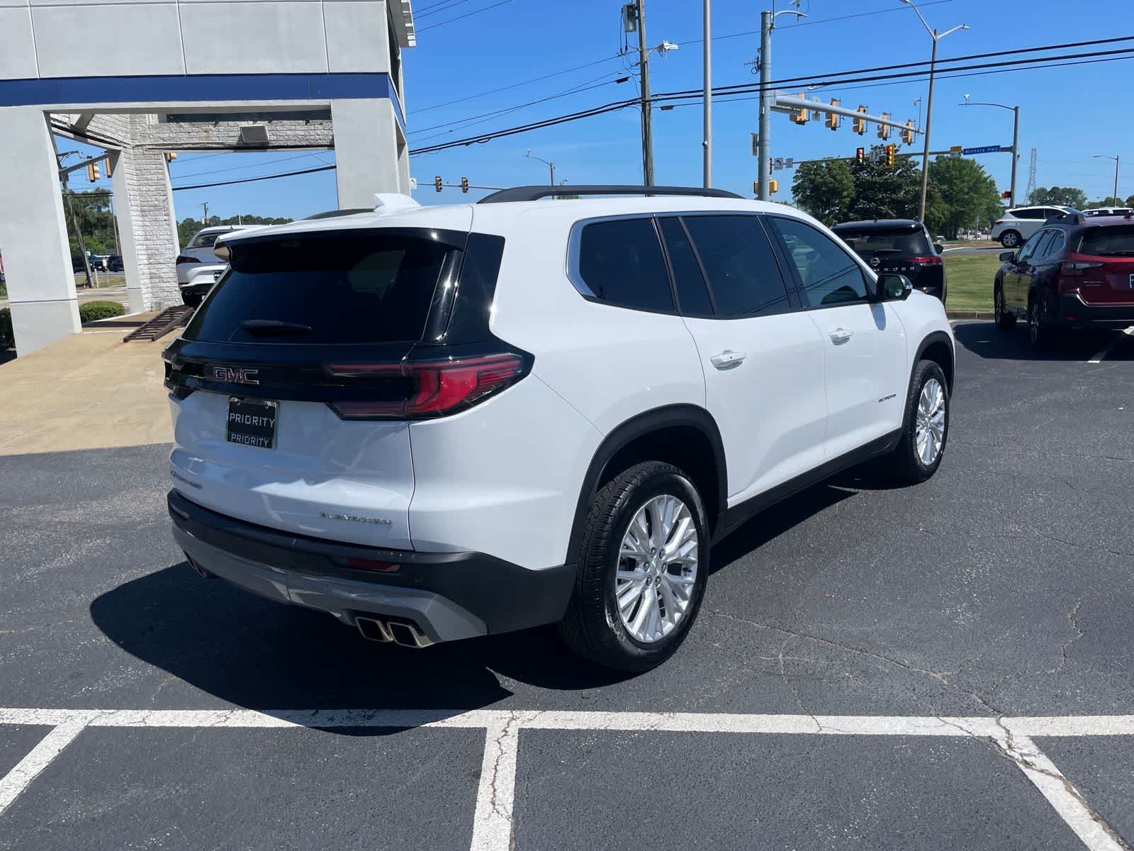 Thumbnail: 2026 GMC Acadia - 5