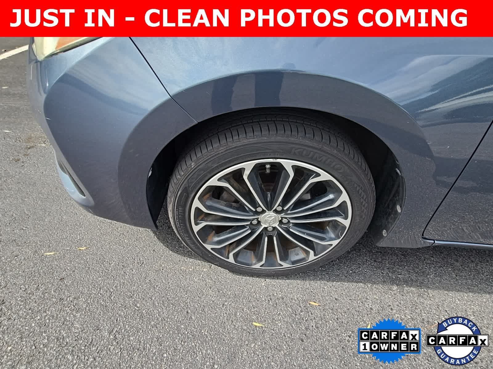 Thumbnail: 2015 Toyota Corolla - 2