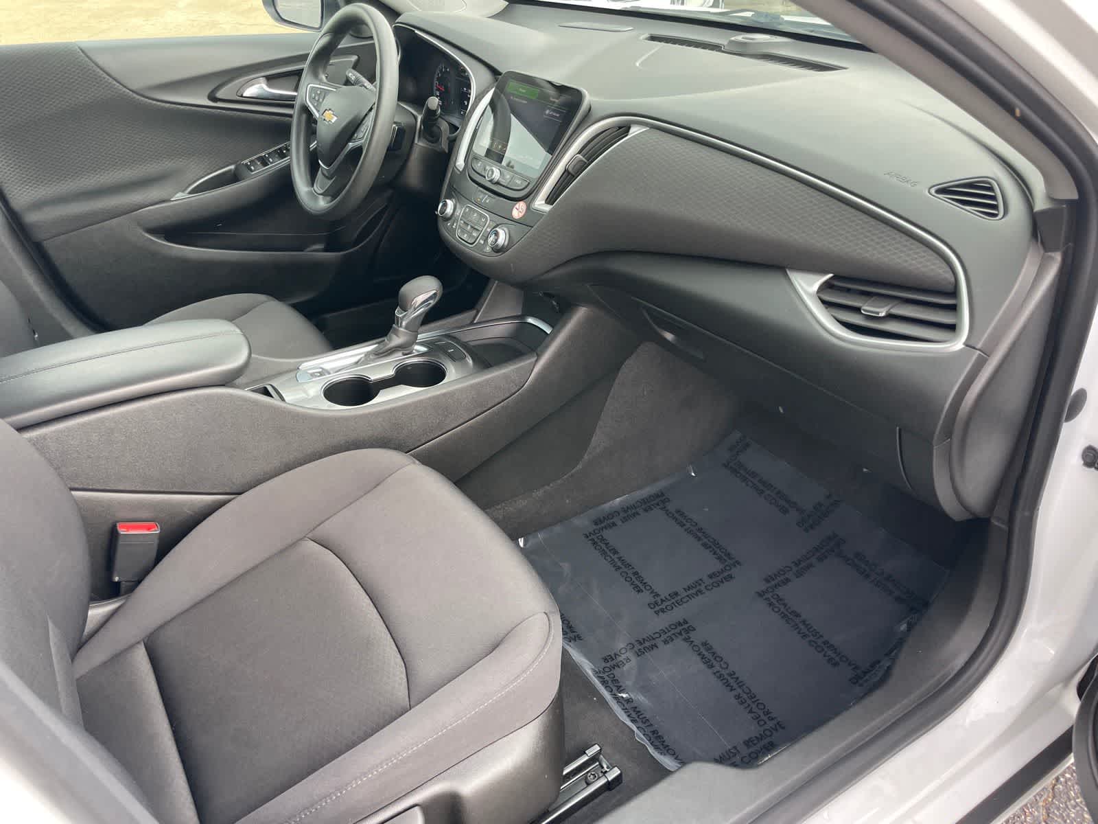 Thumbnail: 2023 Chevrolet Malibu - 24