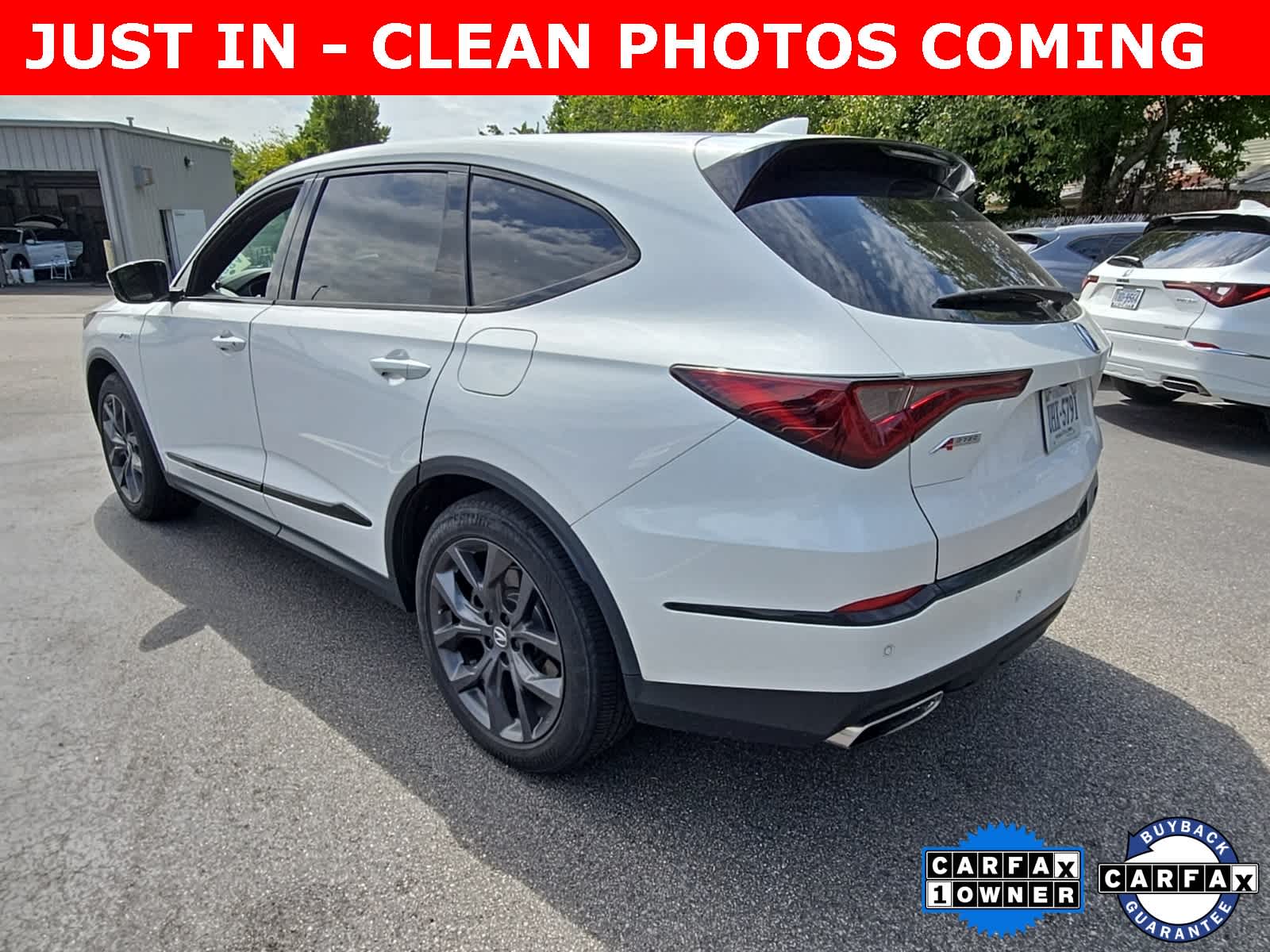 Thumbnail: 2024 Acura MDX - 5