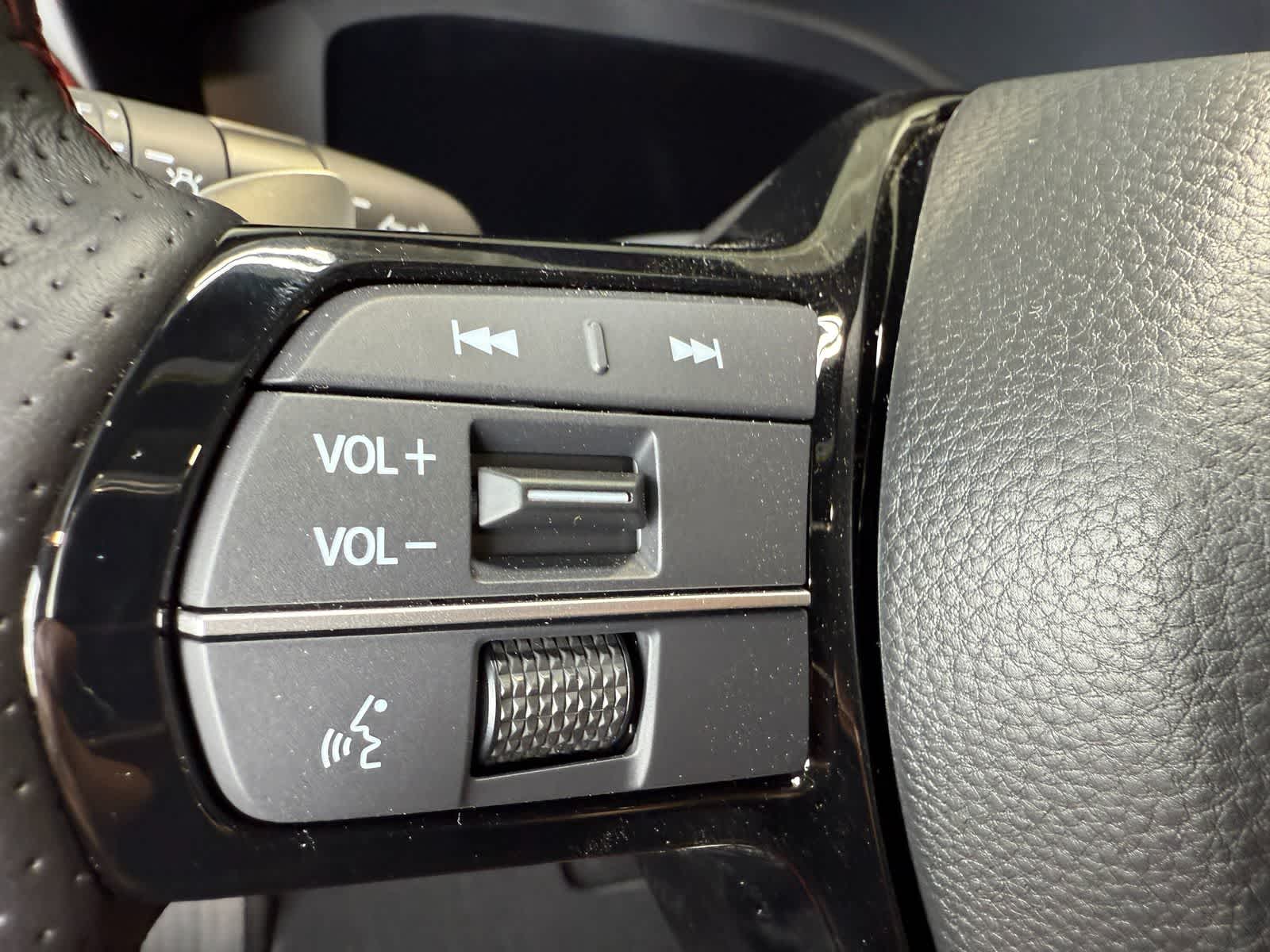 Thumbnail: 2026 Acura ADX - 21