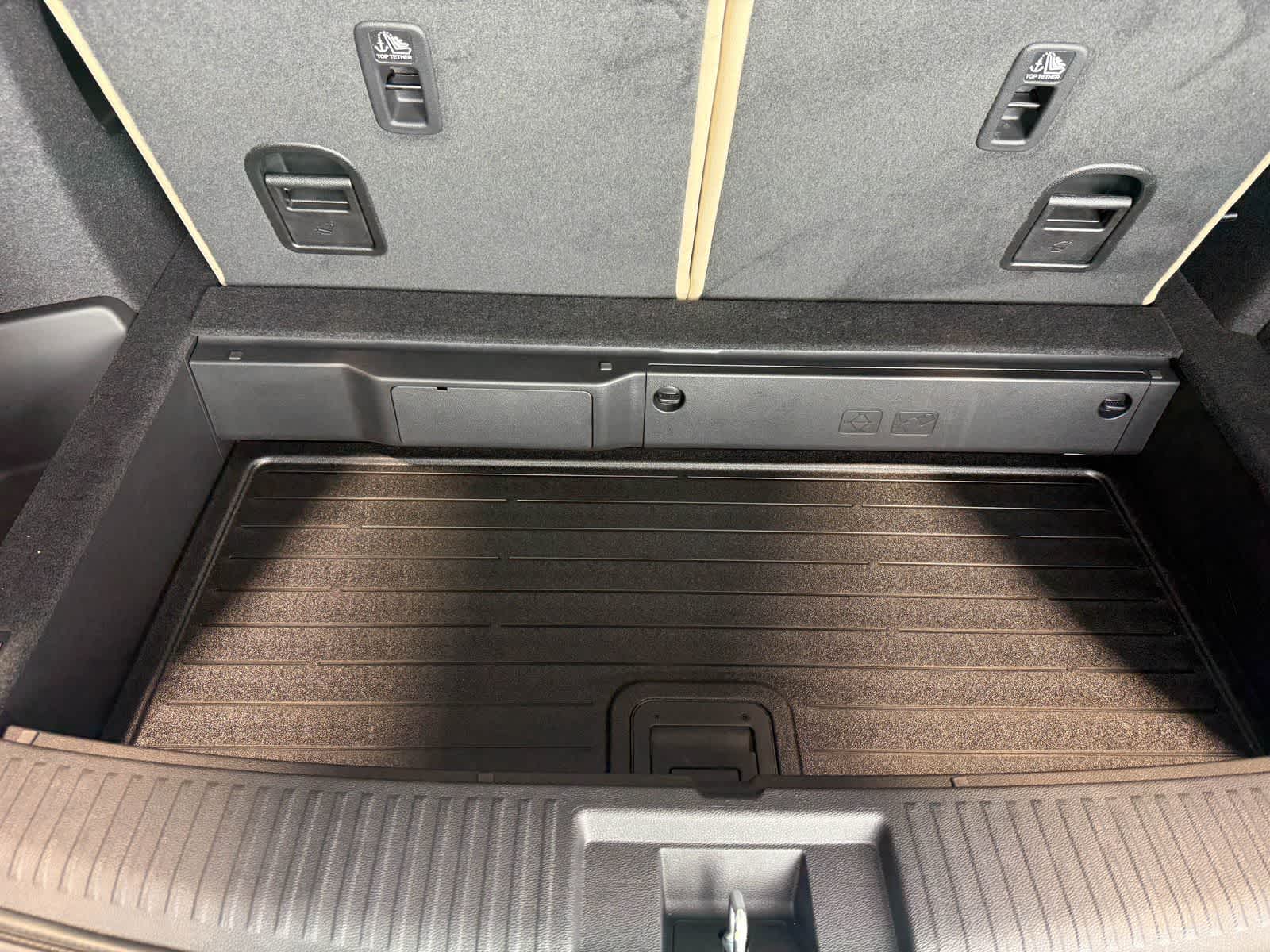 Thumbnail: 2026 Acura MDX - 32