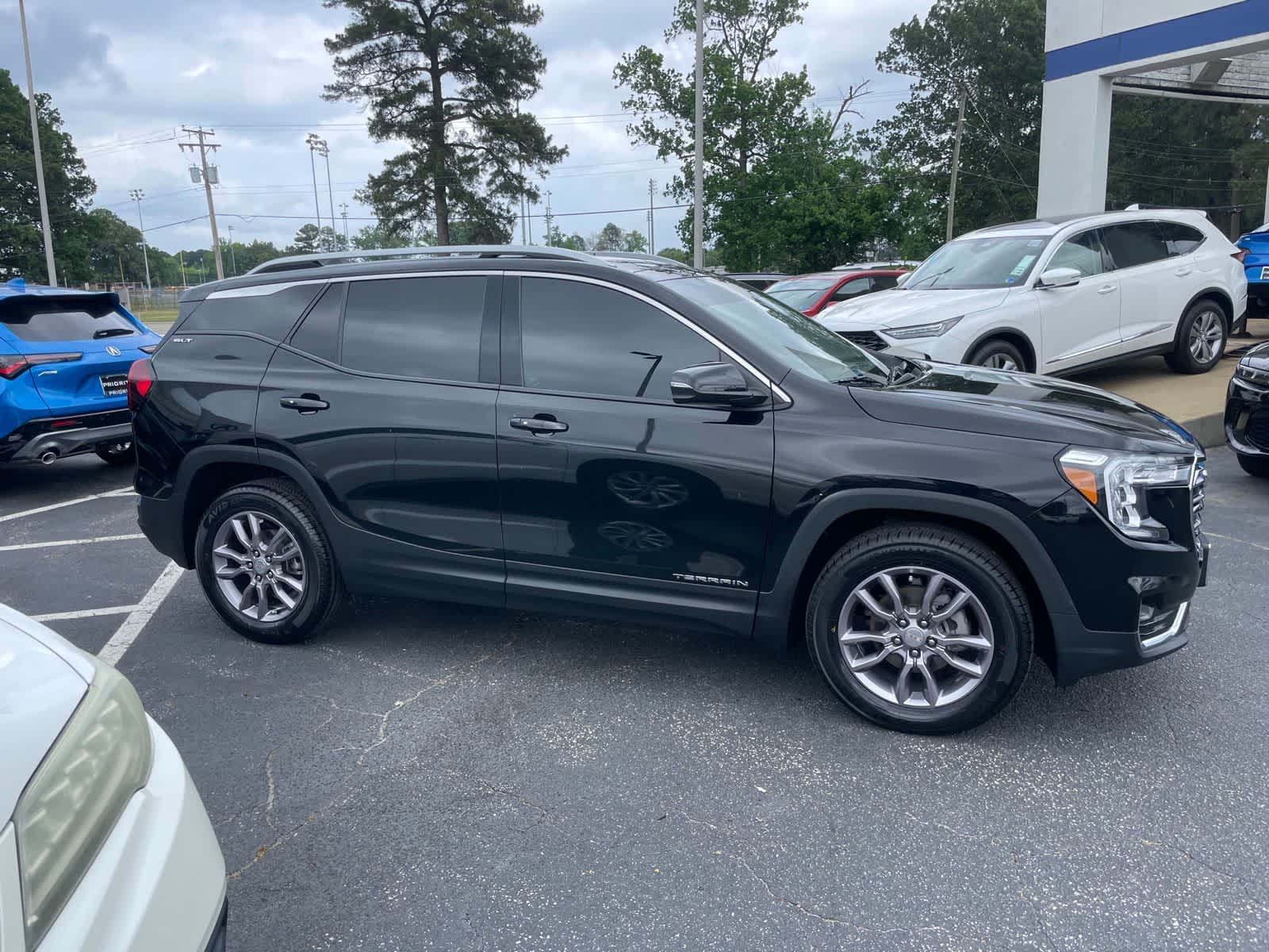 Thumbnail: 2023 GMC Terrain - 6