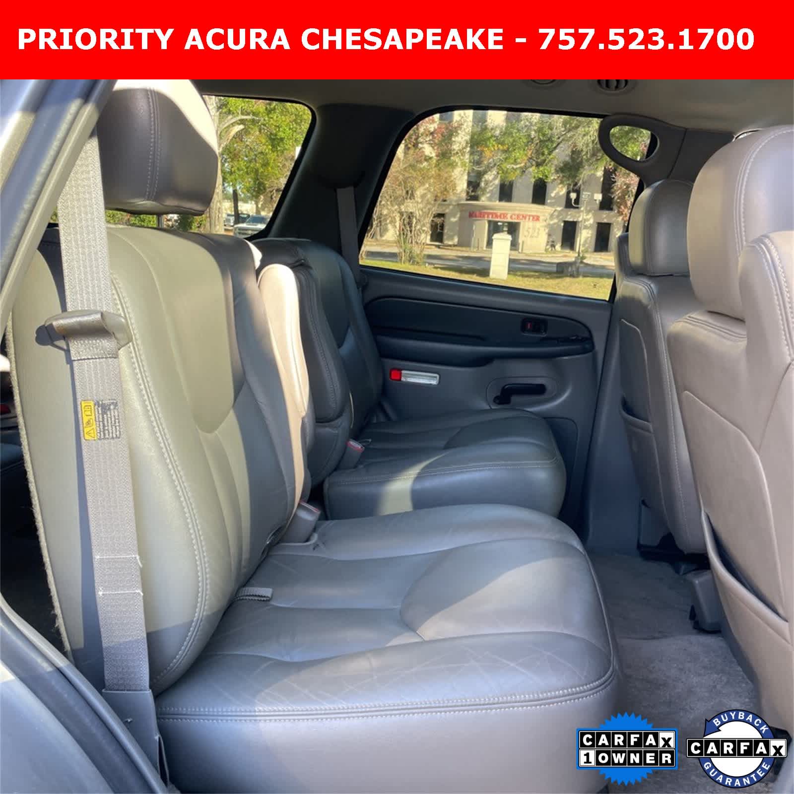 Thumbnail: 2003 Chevrolet Tahoe - 18