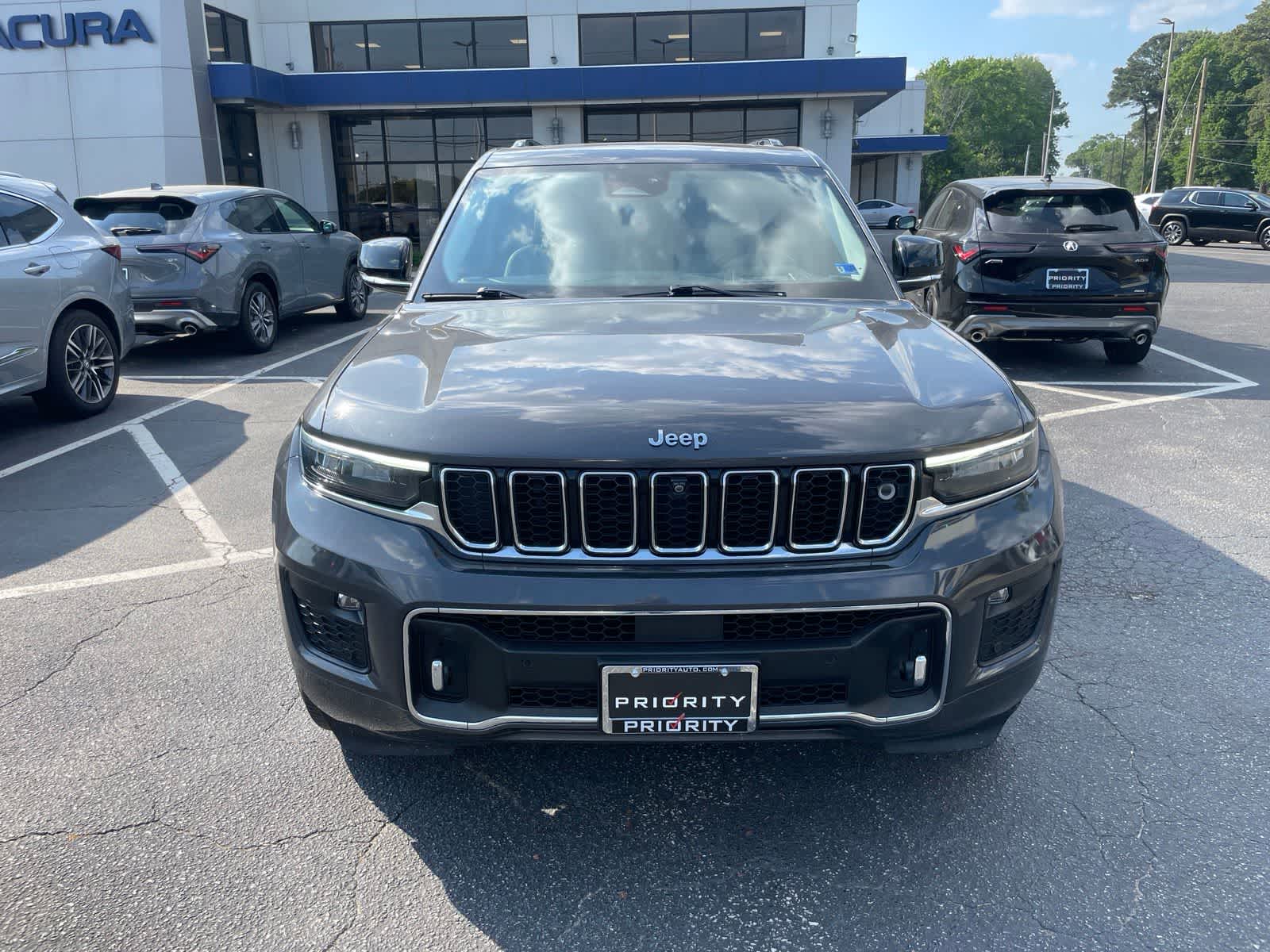 Thumbnail: 2022 Jeep Grand Cherokee - 8
