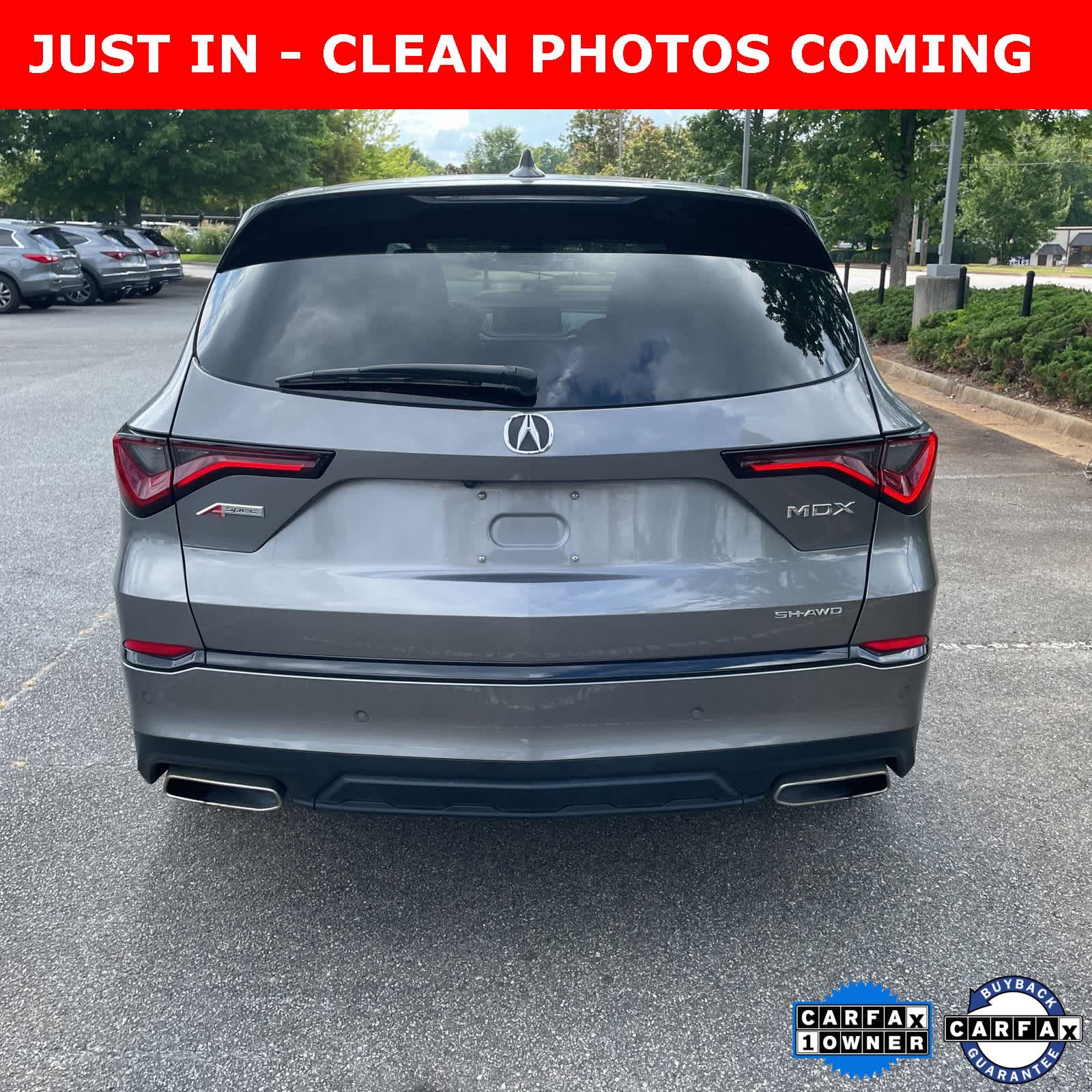 Thumbnail: 2022 Acura MDX - 4