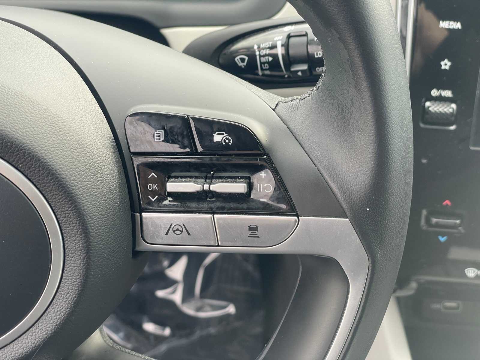 Thumbnail: 2023 Hyundai Tucson - 14