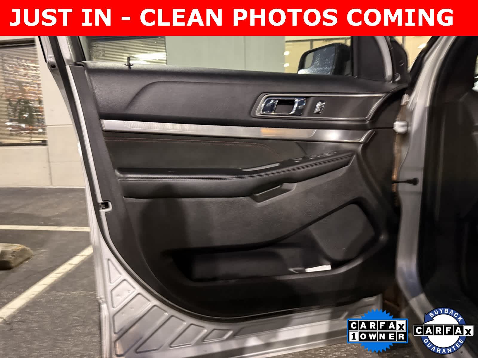 Thumbnail: 2018 Ford Explorer - 5