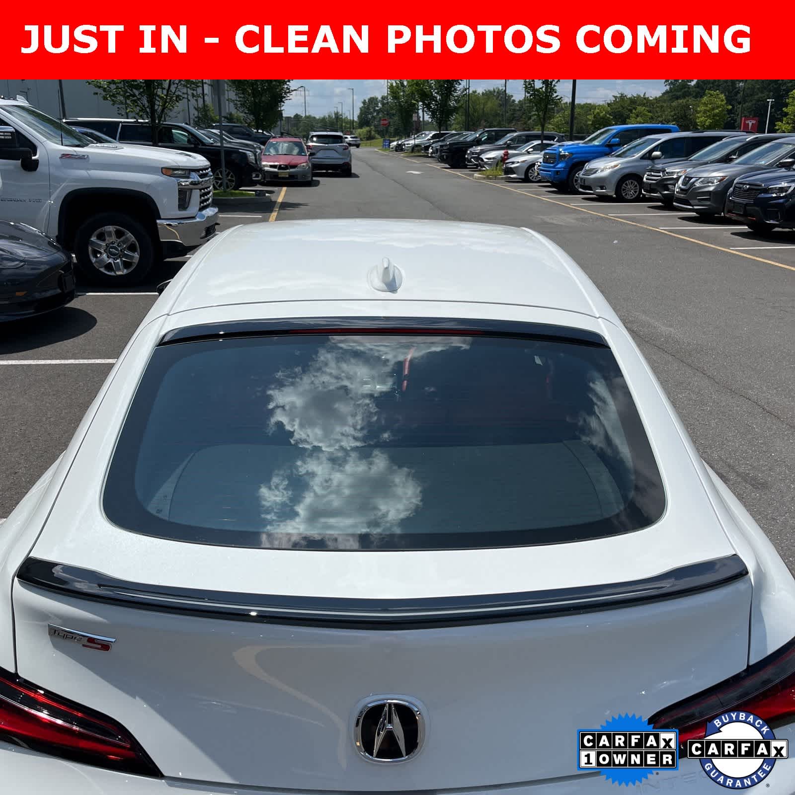 Thumbnail: 2024 Acura Integra - 10
