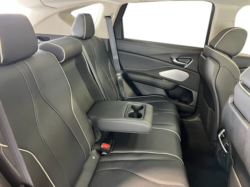 Thumbnail: 2025 Acura RDX - 39