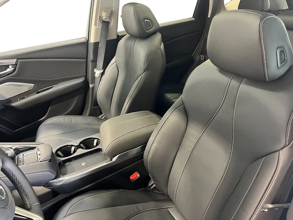 Thumbnail: 2026 Acura RDX - 14