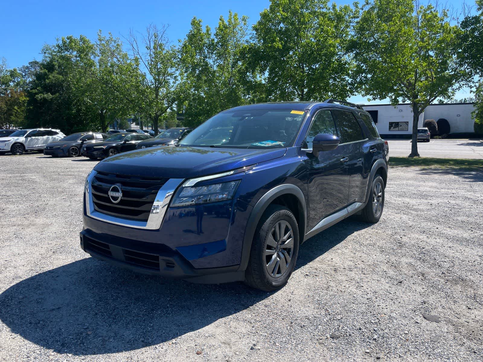 Thumbnail: 2024 Nissan Pathfinder - 1