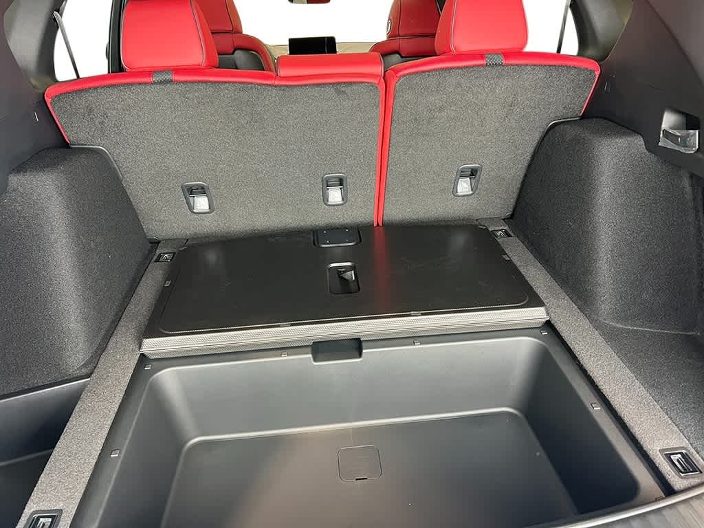 Thumbnail: 2026 Acura RDX - 36