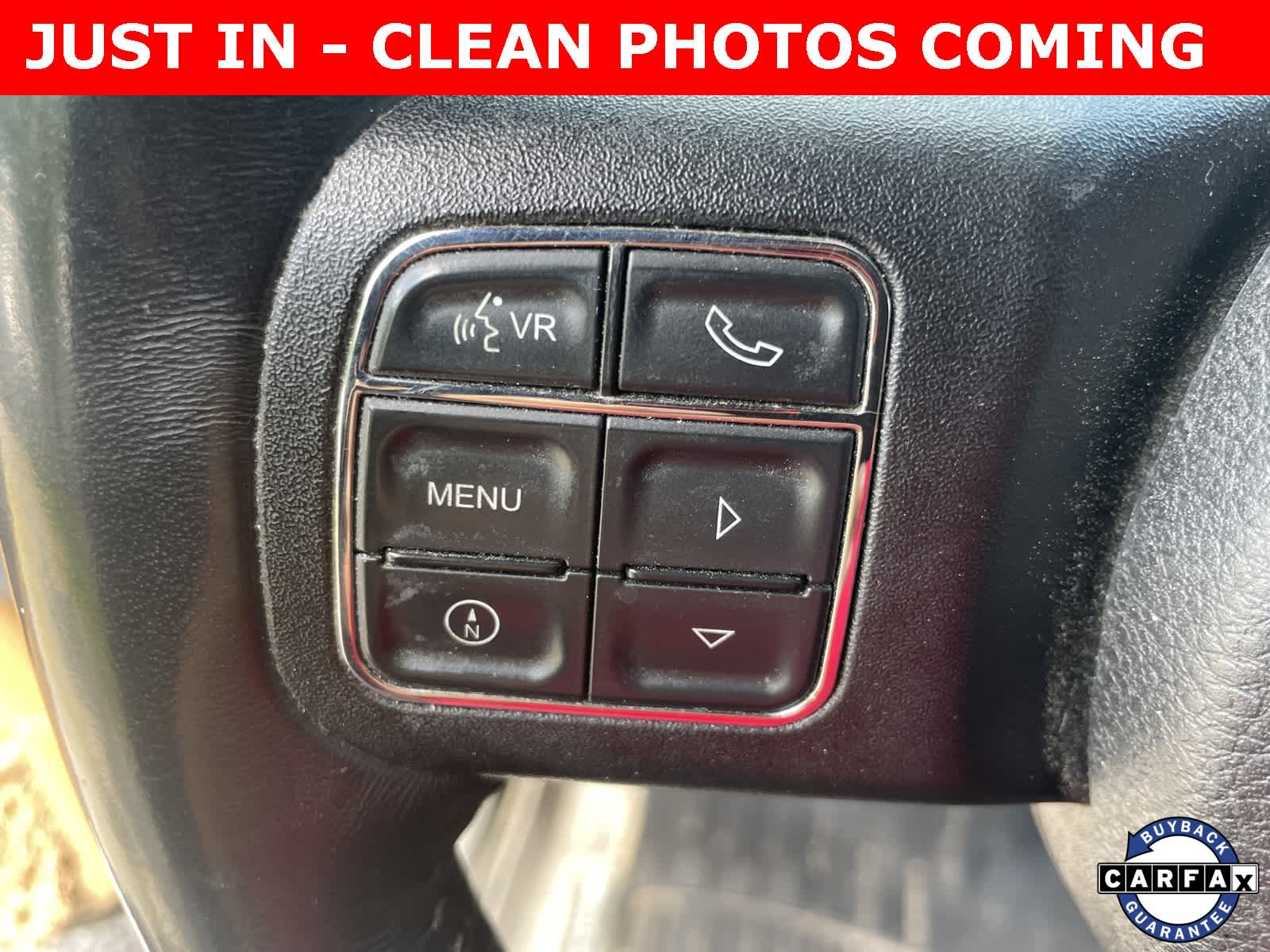 Thumbnail: 2016 Jeep Wrangler - 12