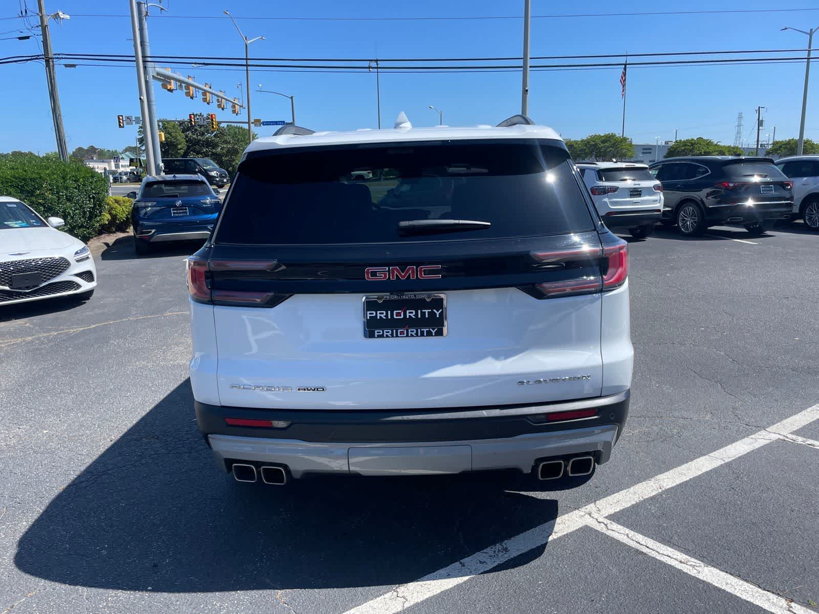 Thumbnail: 2026 GMC Acadia - 4