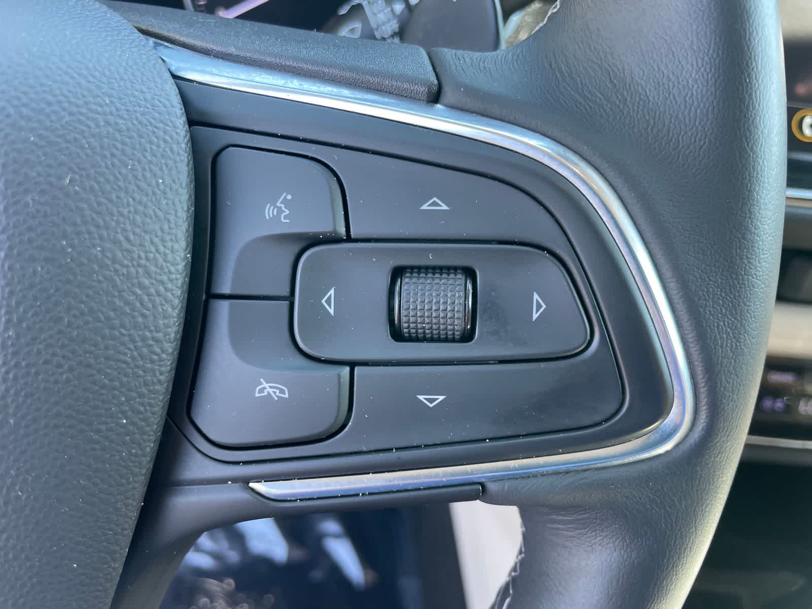 Thumbnail: 2023 Buick Envision - 14