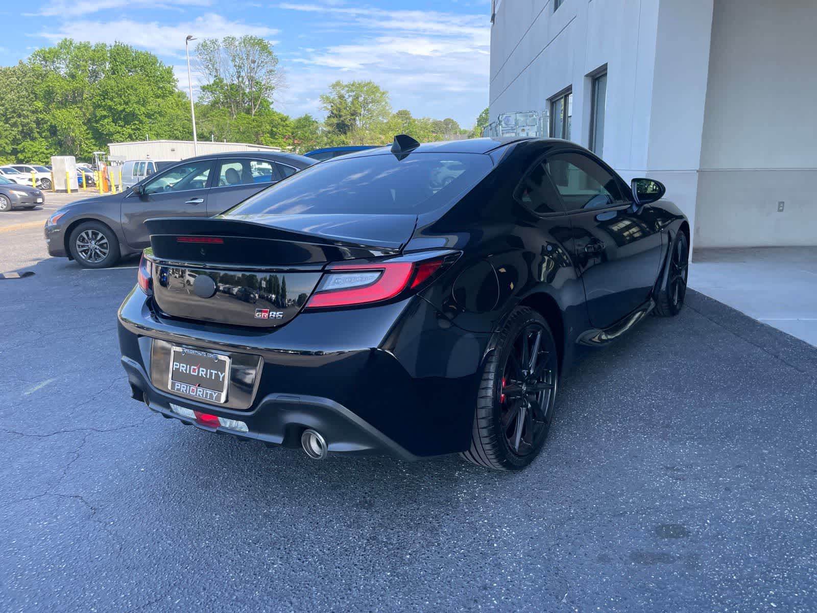 Thumbnail: 2025 Toyota GR86 - 5