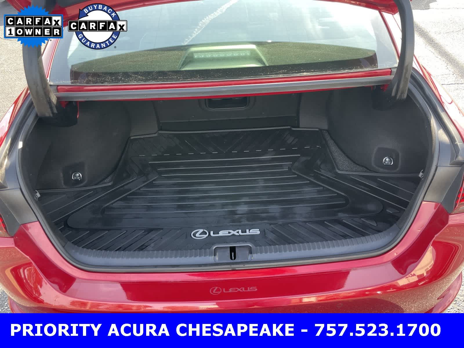 Thumbnail: 2024 Lexus ES - 24