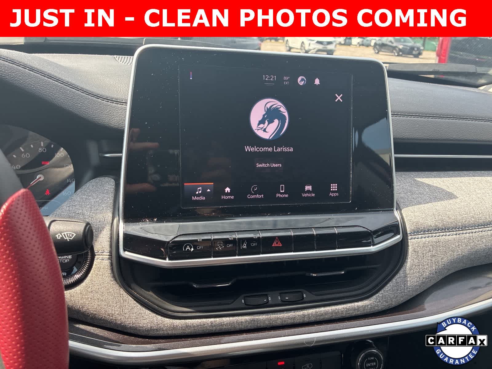 Thumbnail: 2022 Jeep Compass - 11