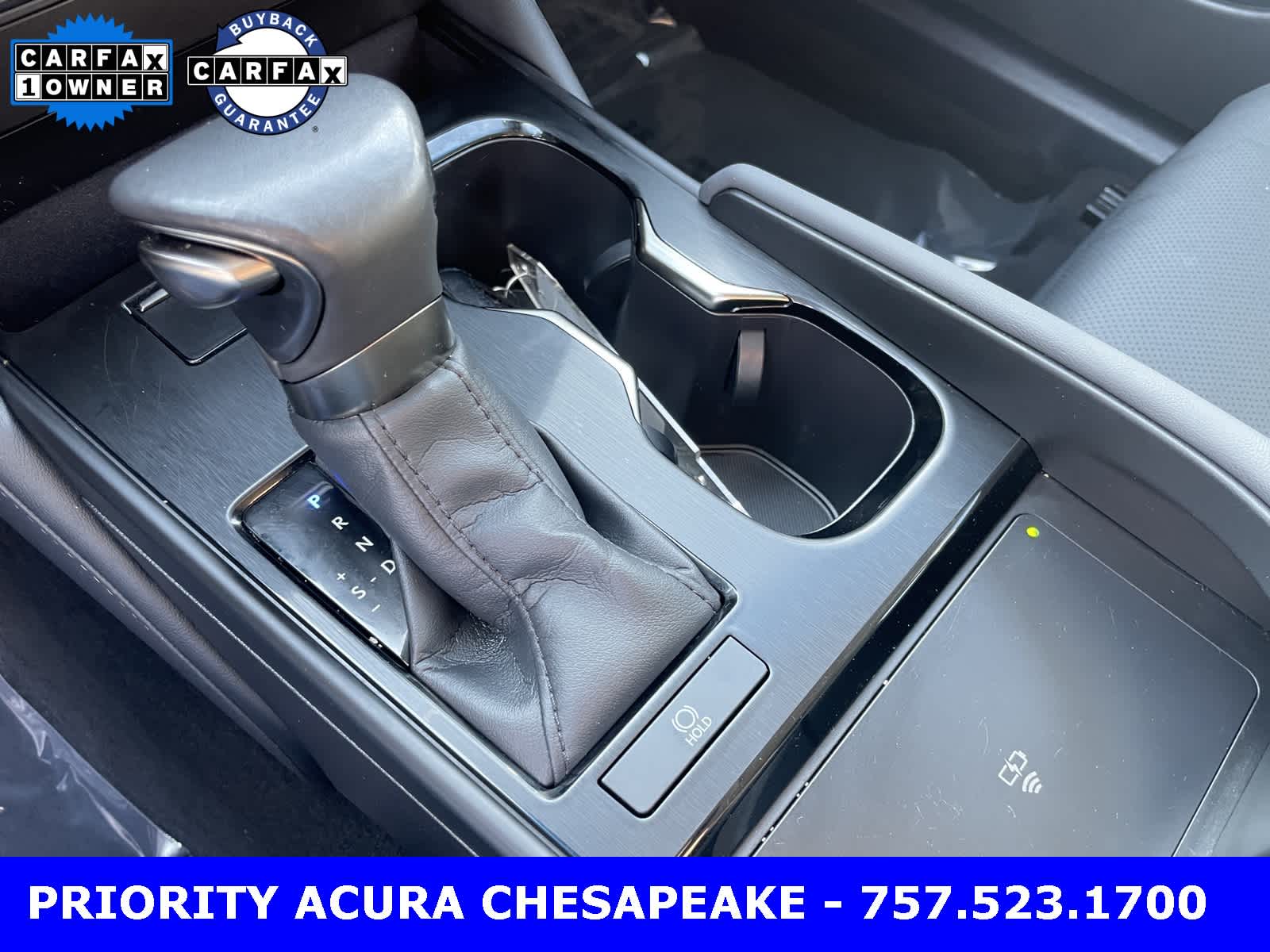 Thumbnail: 2024 Lexus ES - 20