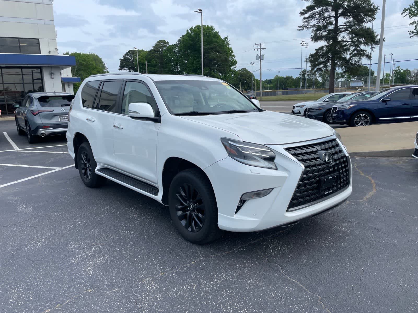 Thumbnail: 2022 Lexus GX - 7