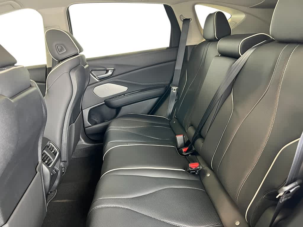 Thumbnail: 2026 Acura RDX - 32