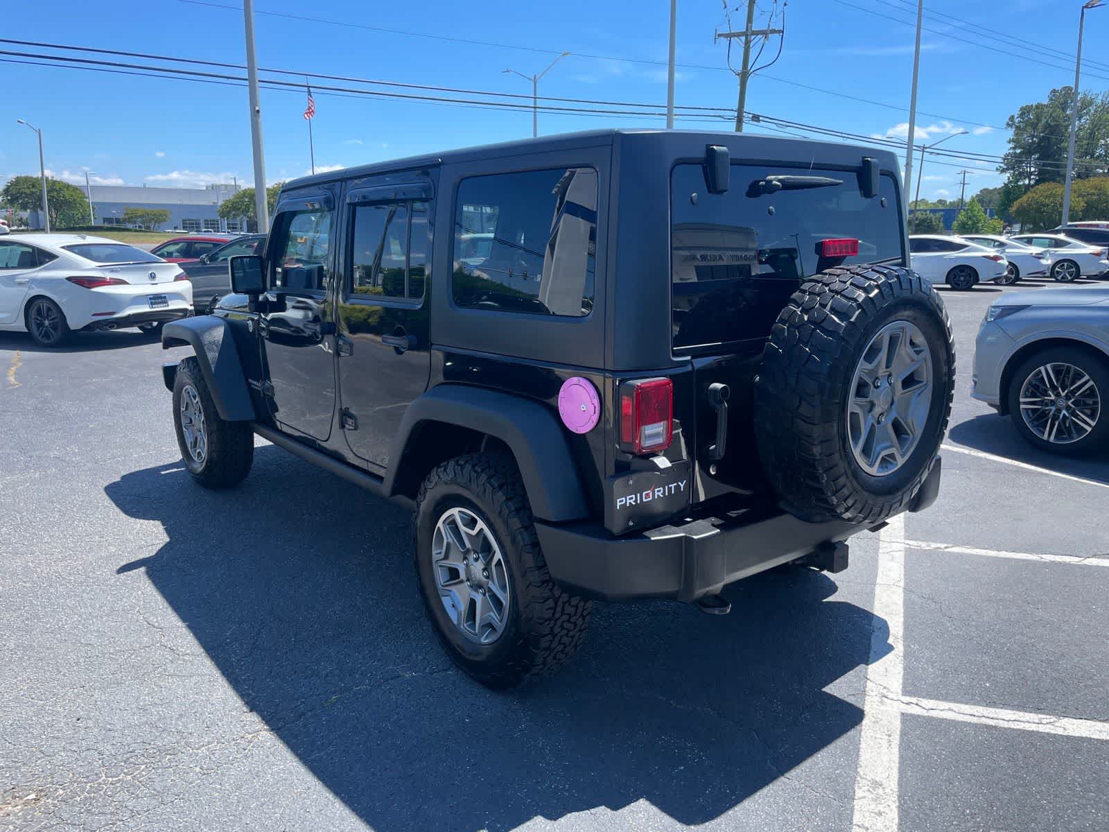 Thumbnail: 2015 Jeep Wrangler - 3