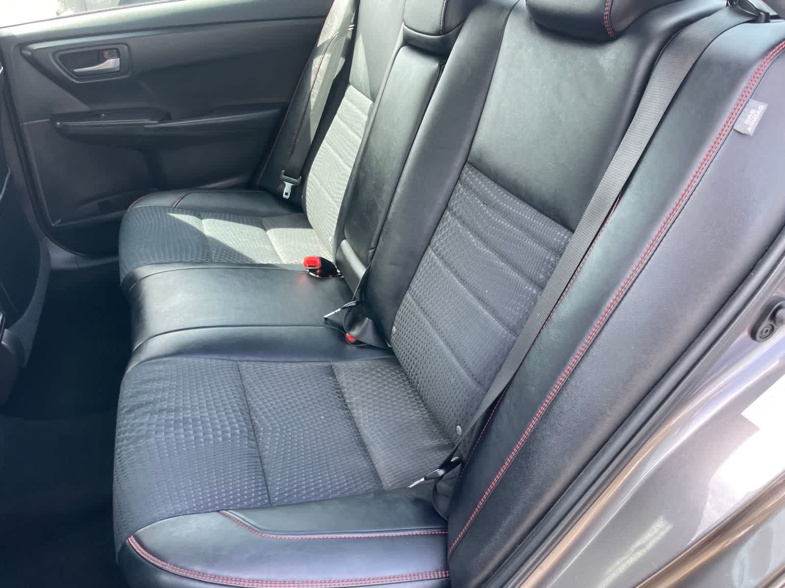 Thumbnail: 2015 Toyota Camry - 19