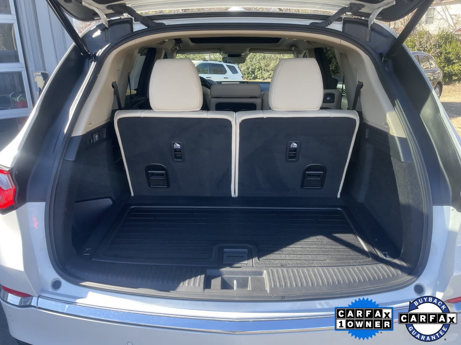 Thumbnail: 2023 Acura MDX - 25