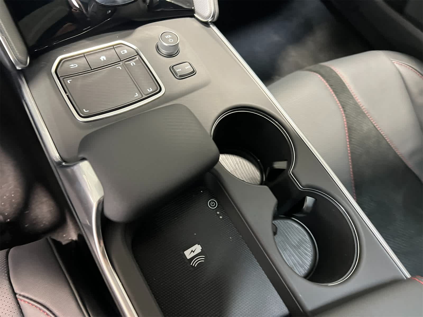 Thumbnail: 2025 Acura TLX - 16