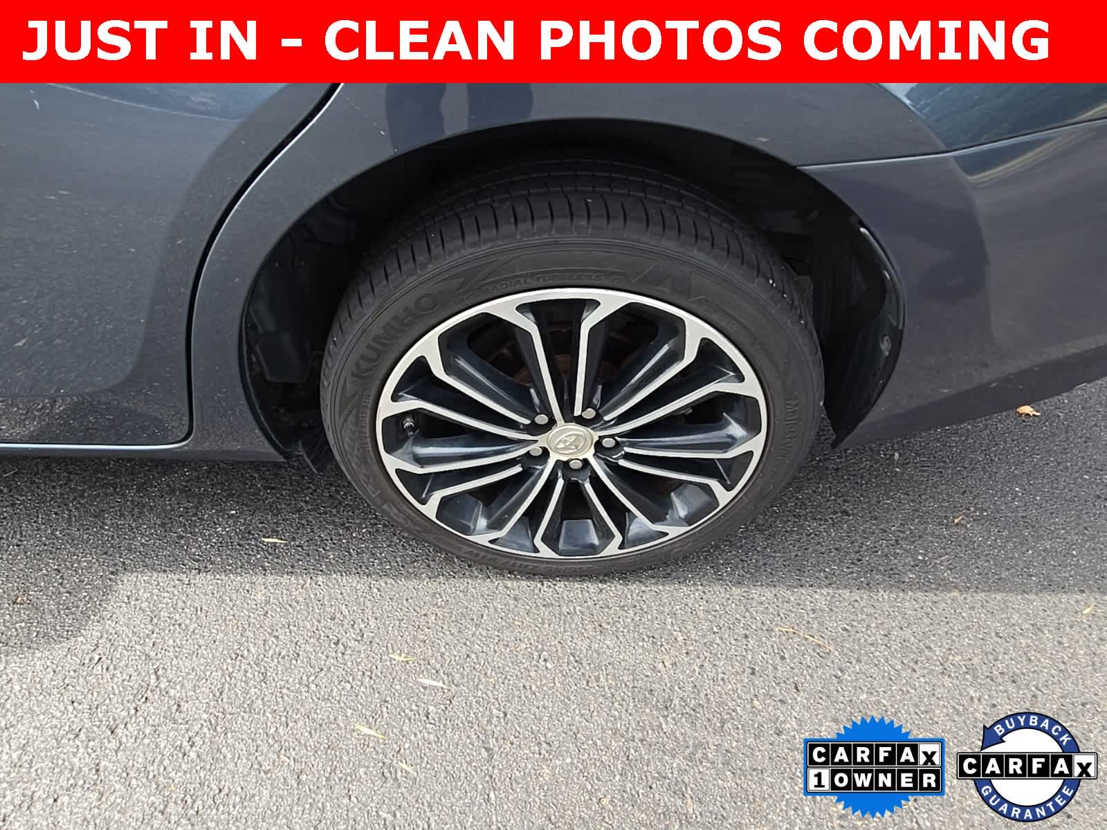 Thumbnail: 2015 Toyota Corolla - 4