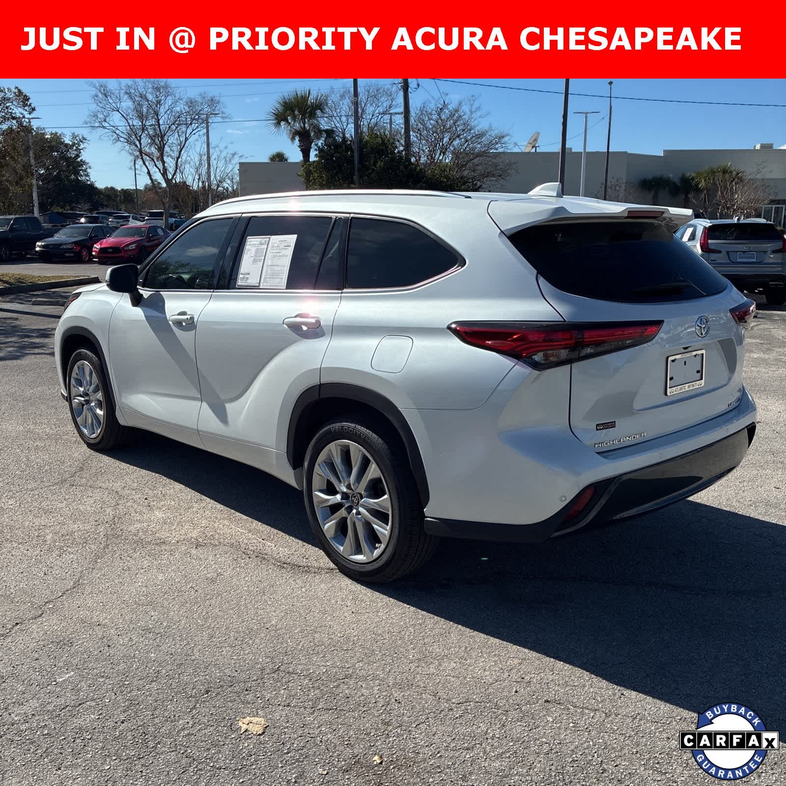 Thumbnail: 2022 Toyota Highlander - 3