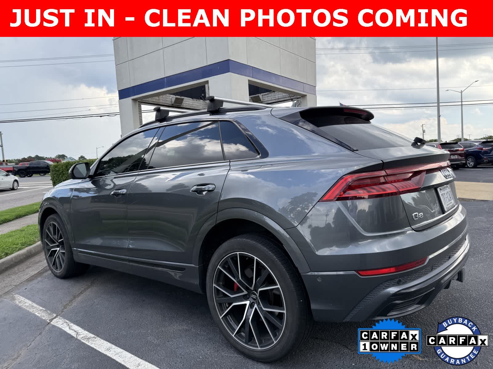 Thumbnail: 2019 Audi Q8 - 4