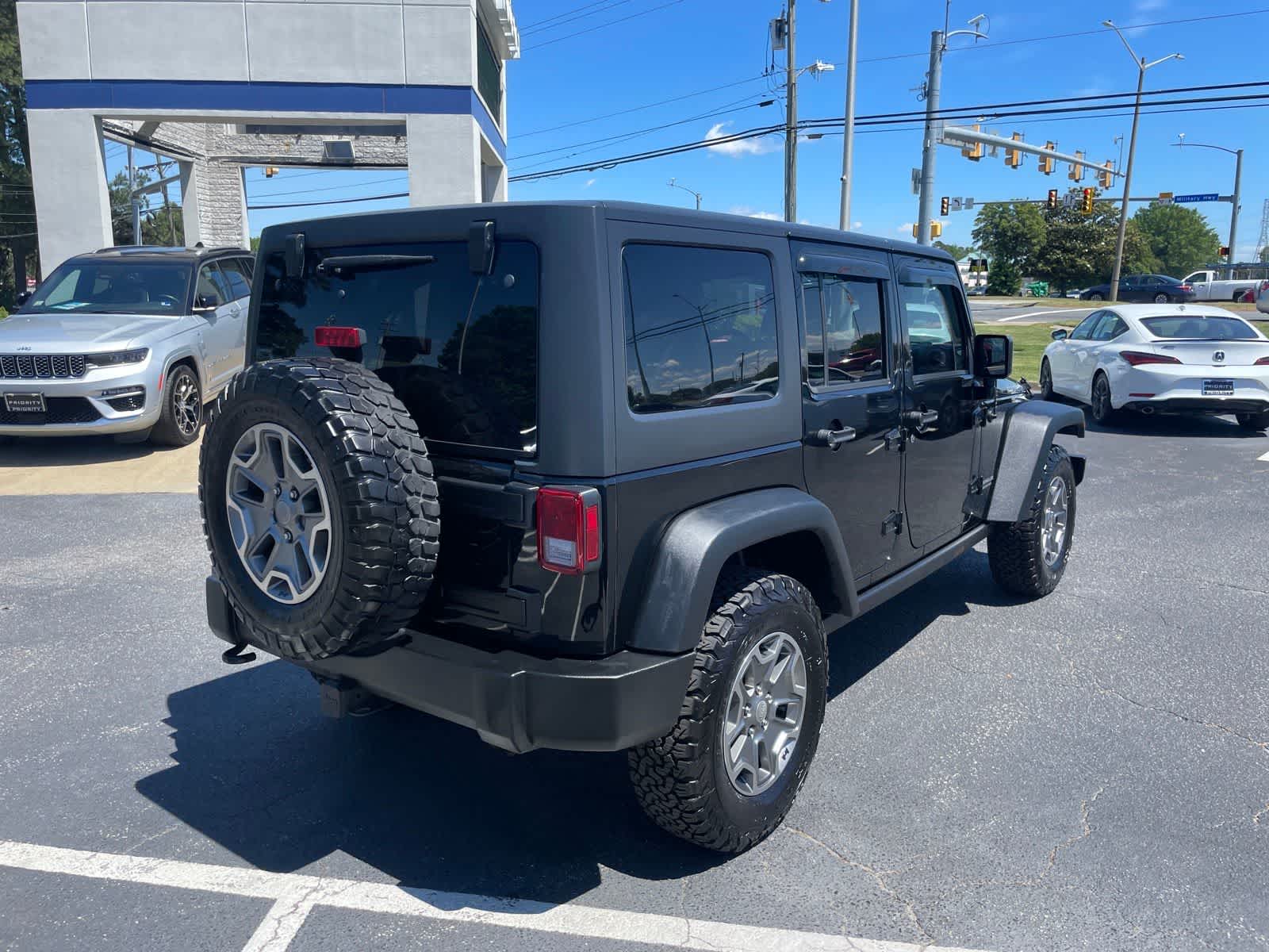 Thumbnail: 2015 Jeep Wrangler - 5