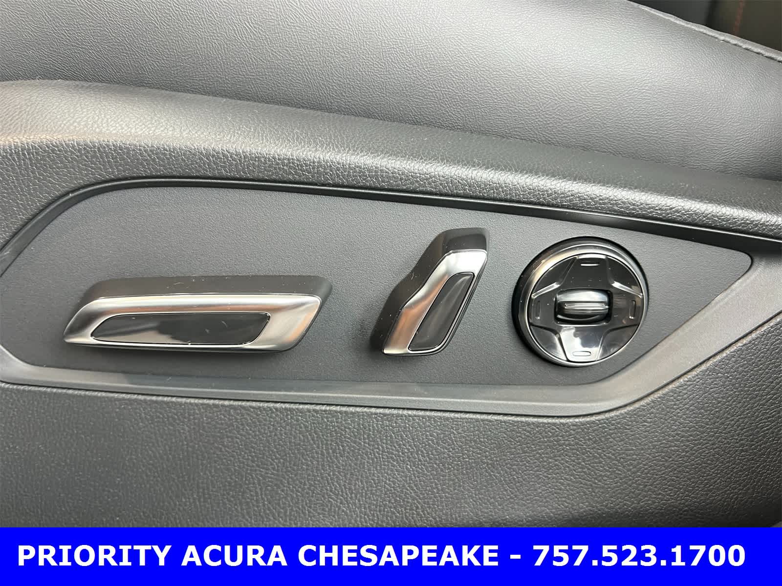 Thumbnail: 2026 Acura RDX - 17