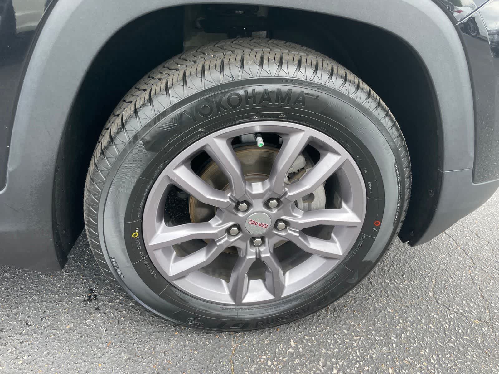 Thumbnail: 2023 GMC Terrain - 25