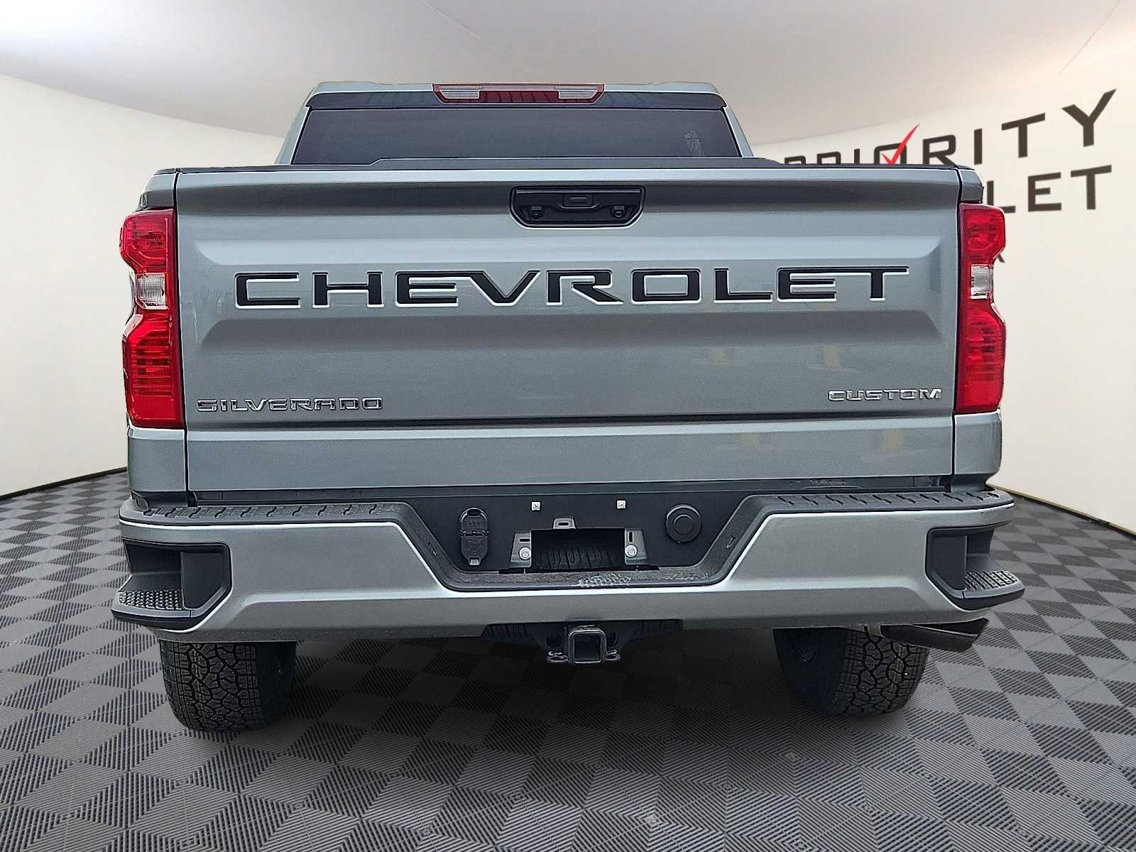 Thumbnail: 2026 Chevrolet Silverado 1500 - 5
