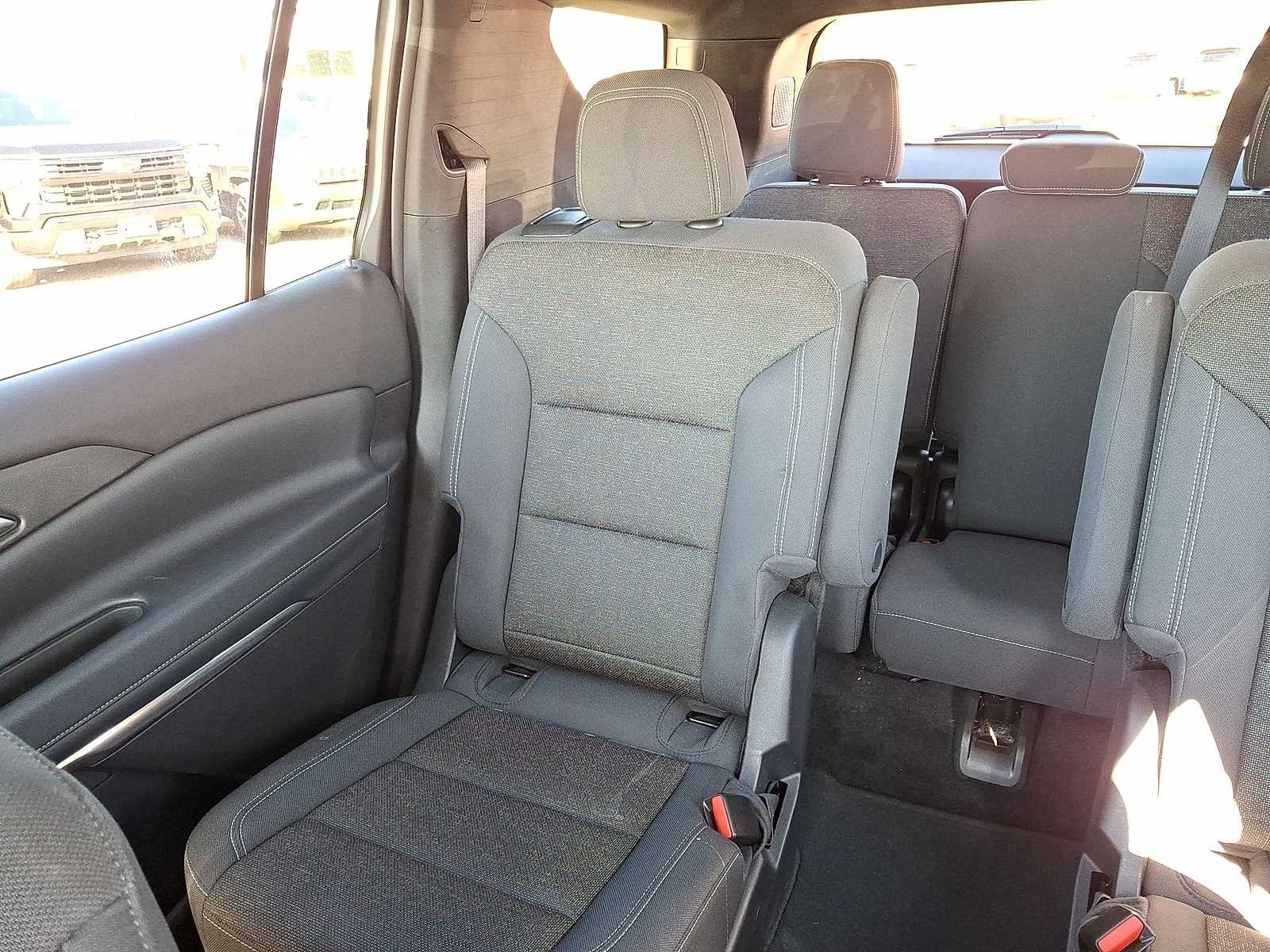 Thumbnail: 2025 Chevrolet Traverse - 13