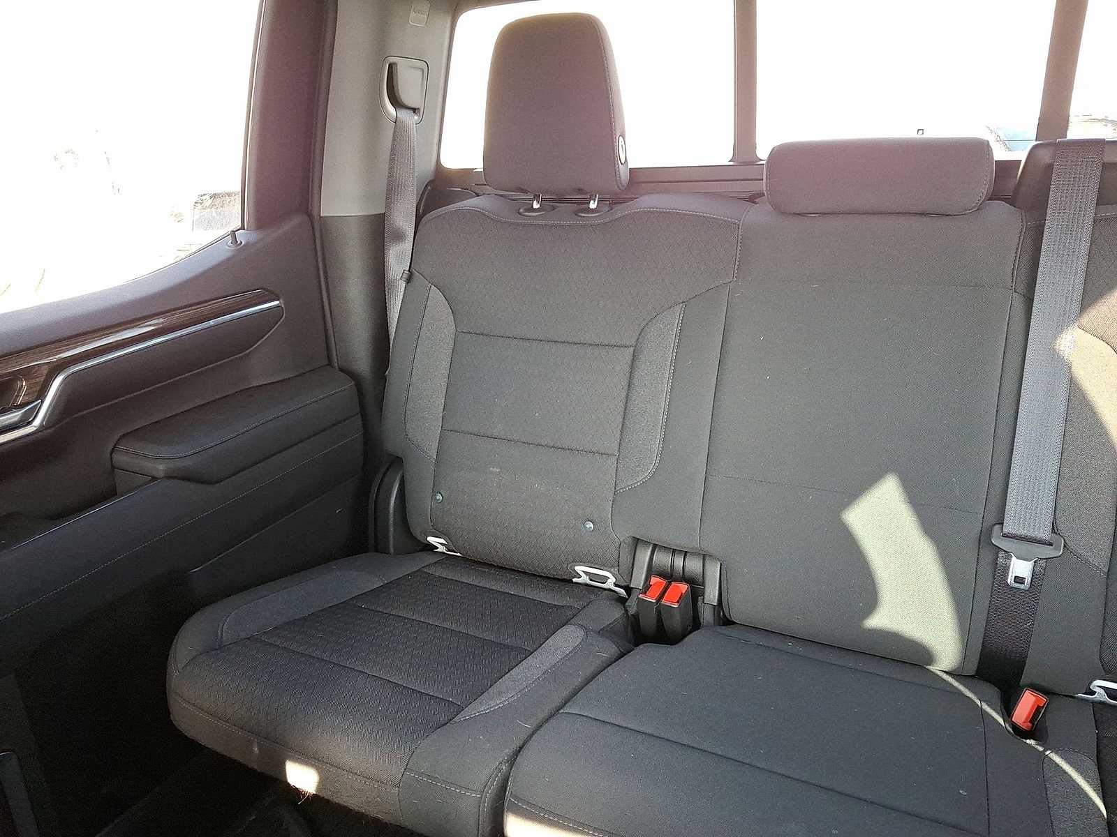 Thumbnail: 2022 Chevrolet Silverado 1500 - 13